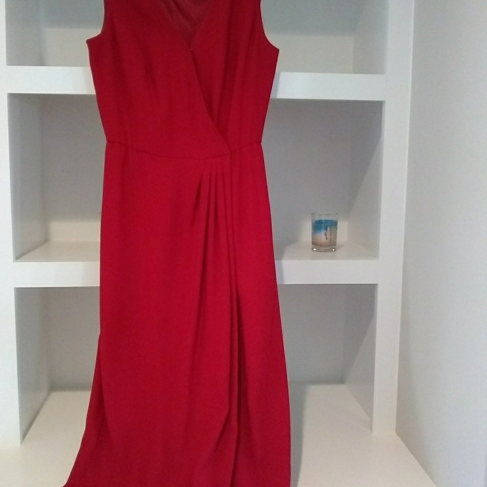 EUC! SEXY RED WRAP DRESS!